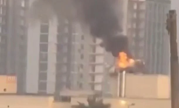 Míssil atinge complexo da embaixada dos EUA em Bagdá e eleva tensão no Oriente Médio Míssil atinge complexo da embaixada dos EUA em Bagdá e eleva tensão no Oriente Médio