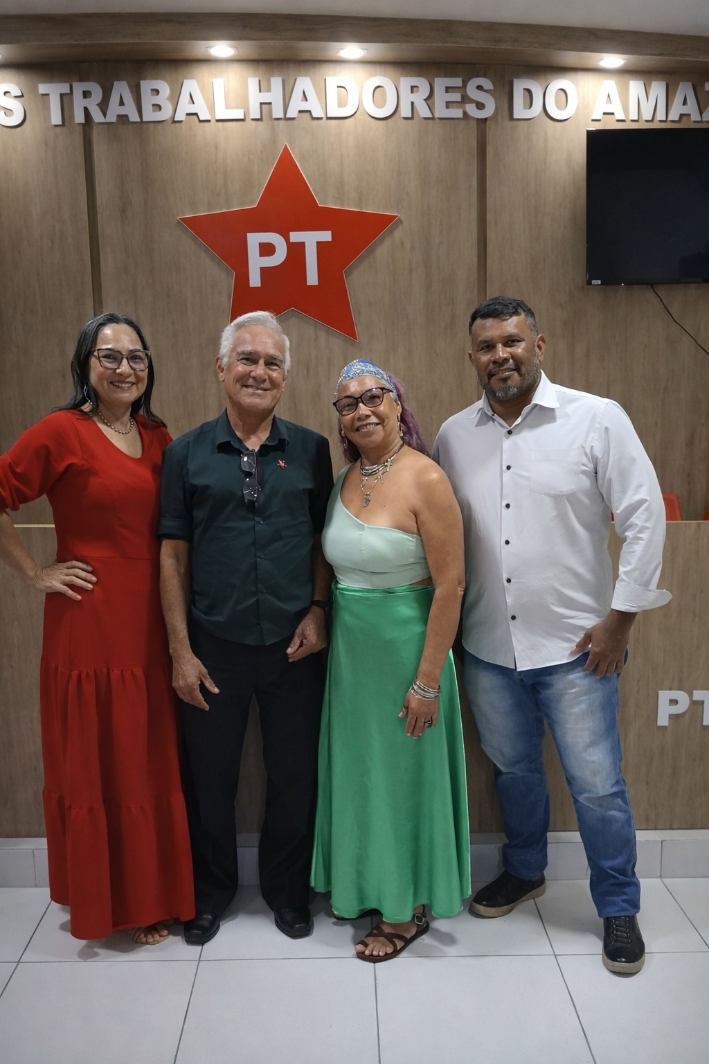 O RETORNO DA ESPERANÇA: HERBERT AMAZONAS LANÇA PRÉ-CANDIDATURA PARA RESGATAR A DIGNIDADE DO TRABALHADOR NO ESTADO O RETORNO DA ESPERANÇA: HERBERT AMAZONAS LANÇA PRÉ-CANDIDATURA PARA RESGATAR A DIGNIDADE DO TRABALHADOR NO ESTADO