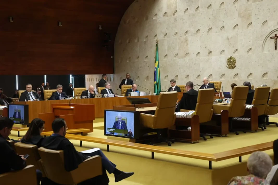 Juízes pedem mais prazo para aplicar novas regras que limitam supersalários Juízes pedem mais prazo para aplicar novas regras que limitam supersalários