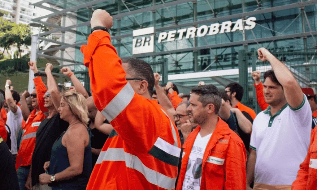 A retomada da dignidade: o que conquistamos e o que ainda precisamos avançar A retomada da dignidade: o que conquistamos e o que ainda precisamos avançar