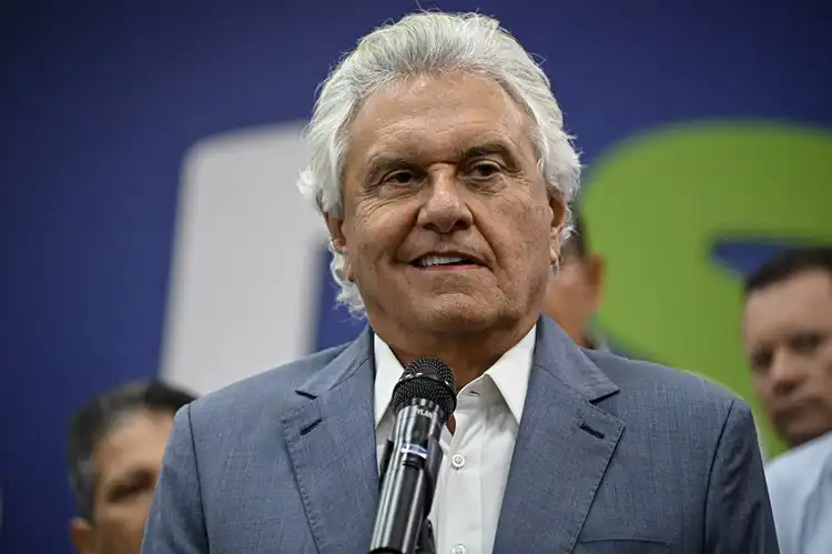 Deputado questiona Caiado e aciona CADE por venda de terras raras aos EUA Deputado questiona Caiado e aciona CADE por venda de terras raras aos EUA