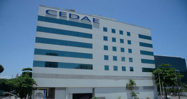 Diretor da Cedae iniciou negociação com Master uma semana após encontro de Castro com Vorcaro Diretor da Cedae iniciou negociação com Master uma semana após encontro de Castro com Vorcaro