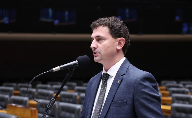 Câmara: permissão Ministério Agricultura espécies extinção Câmara: permissão Ministério Agricultura espécies extinção