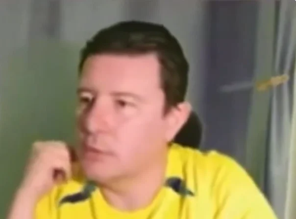 Marqueteiro ligado ao MBL é acusado de racismo após chamar Vini Jr. de ‘mono’ em live Marqueteiro ligado ao MBL é acusado de racismo após chamar Vini Jr. de ‘mono’ em live
