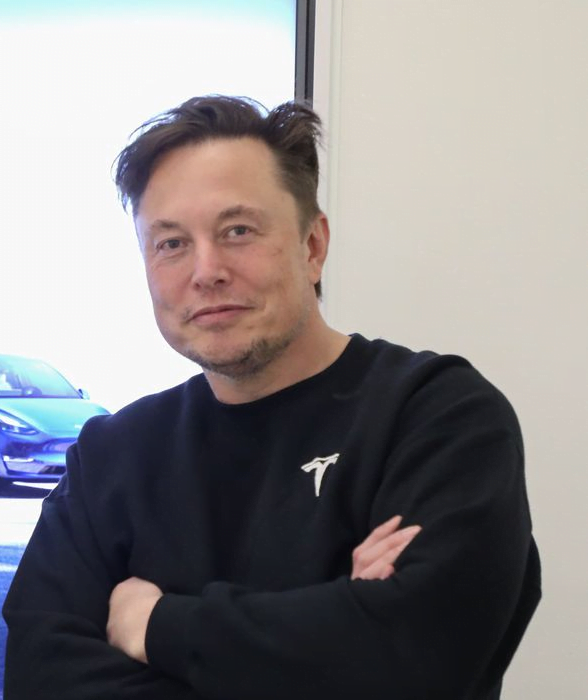 Elon Musk se torna o primeiro trilionário do mundo Elon Musk se torna o primeiro trilionário do mundo