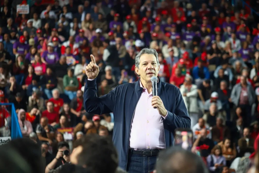 Haddad critica Milei e sugere ‘despachar’ Tarcísio ao exterior para defender urnas Haddad critica Milei e sugere ‘despachar’ Tarcísio ao exterior para defender urnas