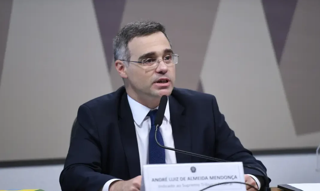 Antes do STF, André Mendonça travou embates na AGU Antes do STF, André Mendonça travou embates na AGU