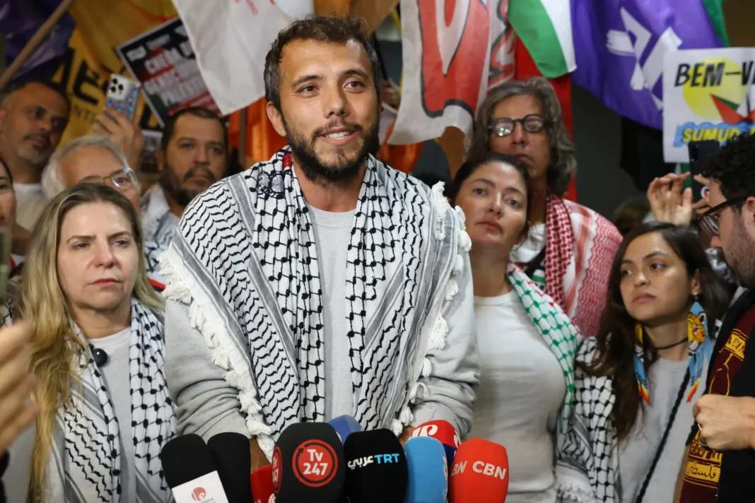Thiago Ávila: “não podemos ter medo de defender a causa palestina” Thiago Ávila: “não podemos ter medo de defender a causa palestina”