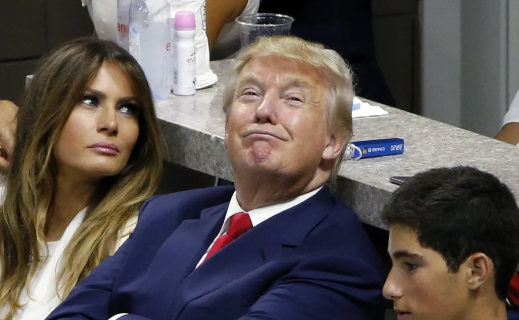 Tarifaço: Trump transforma autonomia do Brasil em delito comercial, diz jornal britânico Tarifaço: Trump transforma autonomia do Brasil em delito comercial, diz jornal britânico