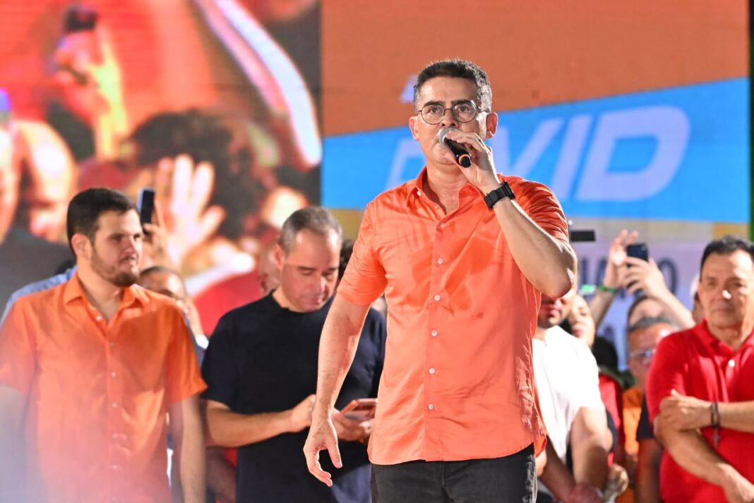 David Almeida propõe ampliar acesso à água tratada, fortalecer a pesca e transformar Parintins em polo permanente de desenvolvimento David Almeida propõe ampliar acesso à água tratada, fortalecer a pesca e transformar Parintins em polo permanente de desenvolvimento