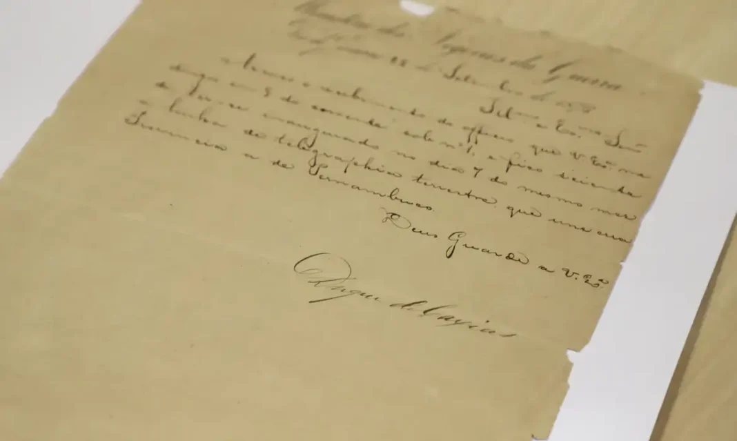Venda ilegal de documentos históricos preocupa Arquivo Nacional Venda ilegal de documentos históricos preocupa Arquivo Nacional