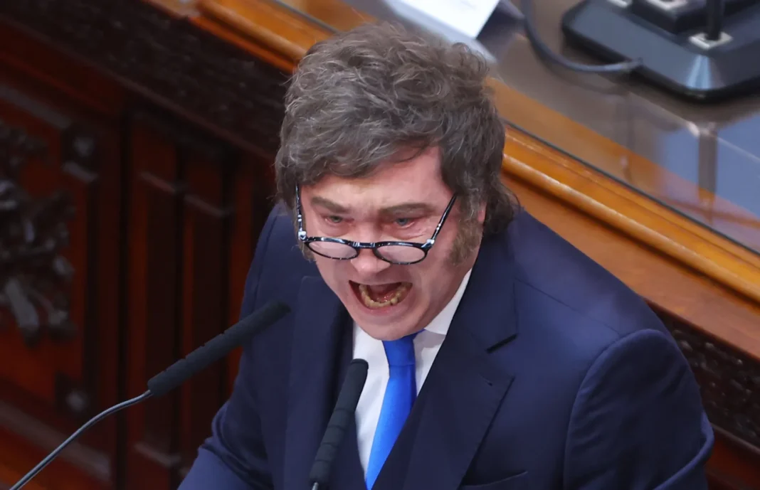 Argentina: governo Milei privatiza hidrovia no rio Paraná Argentina: governo Milei privatiza hidrovia no rio Paraná