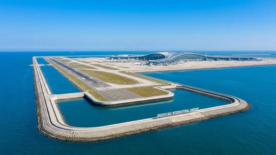 China constrói aeroporto flutuante sobre o mar China constrói aeroporto flutuante sobre o mar