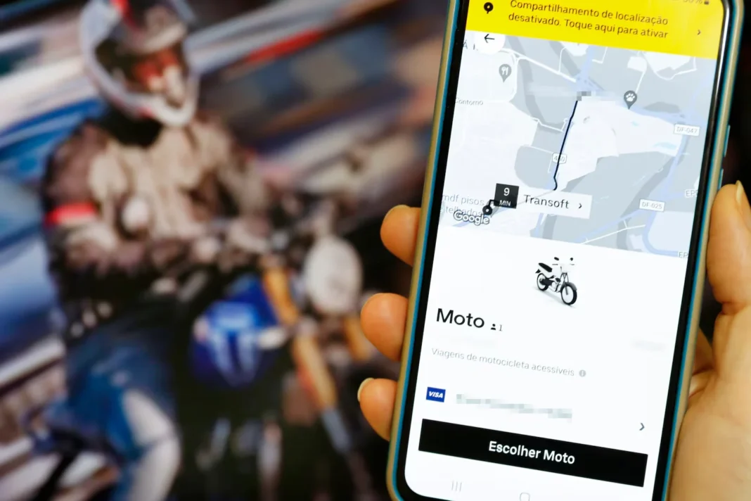 Procuradoria do Trabalho processa Uber em R$ 321 mi Procuradoria do Trabalho processa Uber em R$ 321 mi