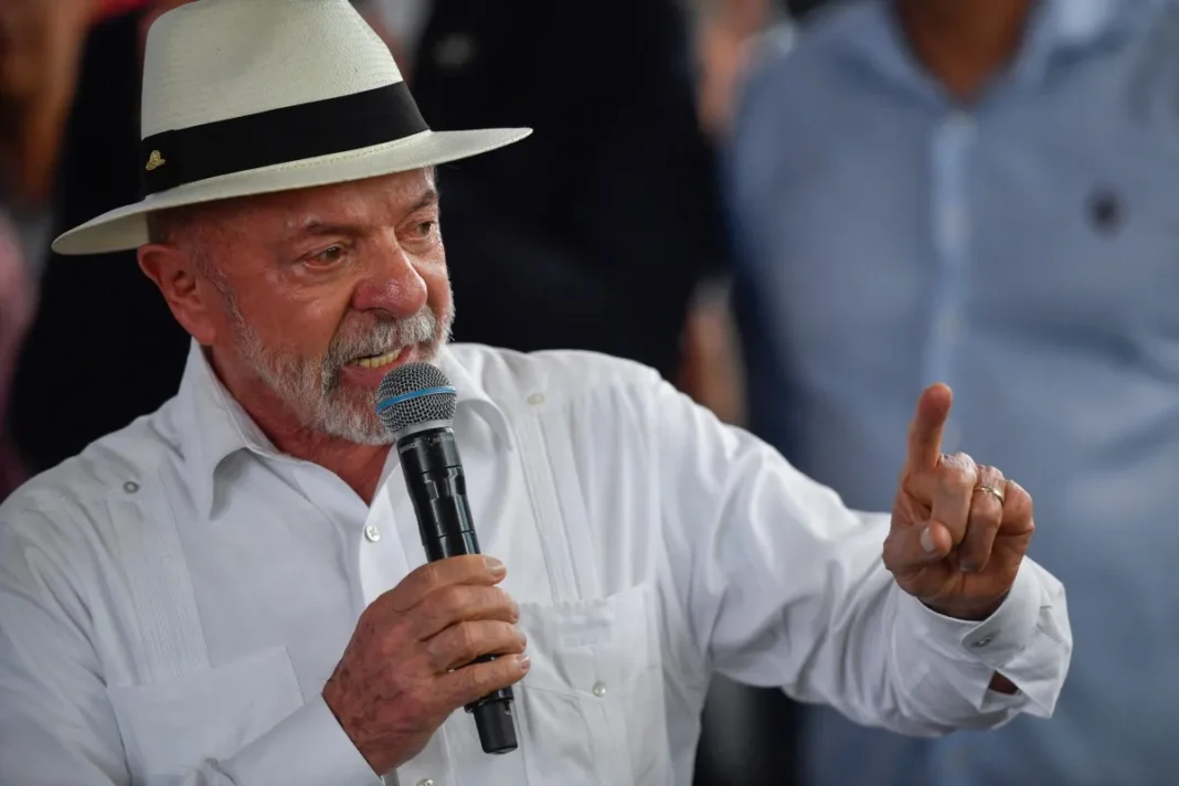 ‘Não quero ajuda de fora’, diz Lula sobre intervenção de Milei e Trump na eleição ‘Não quero ajuda de fora’, diz Lula sobre intervenção de Milei e Trump na eleição