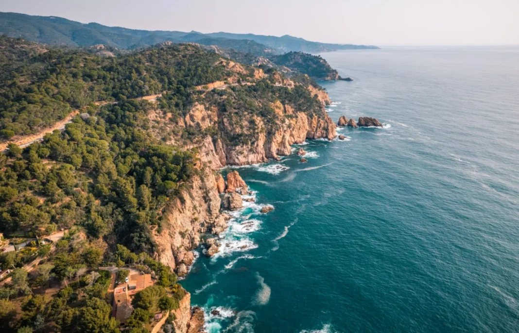 Águas na costa da Europa estão até 6°C acima do normal Águas na costa da Europa estão até 6°C acima do normal