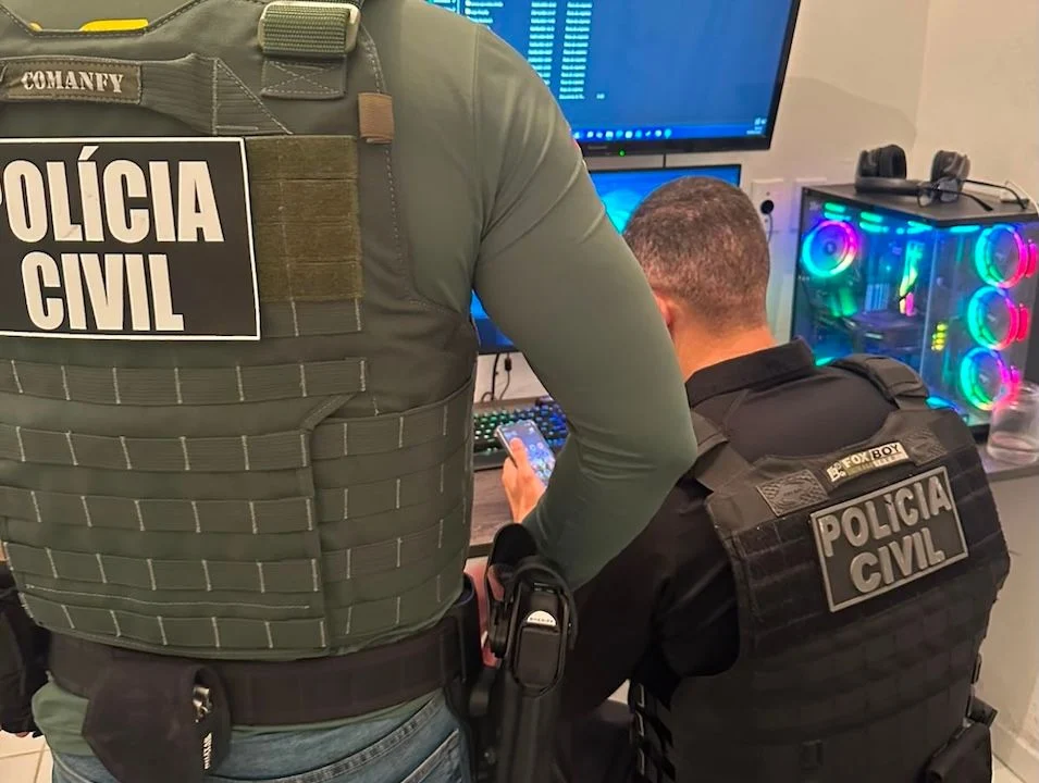 Abin monitorou extremistas que planejavam ataques durante as eleições Abin monitorou extremistas que planejavam ataques durante as eleições