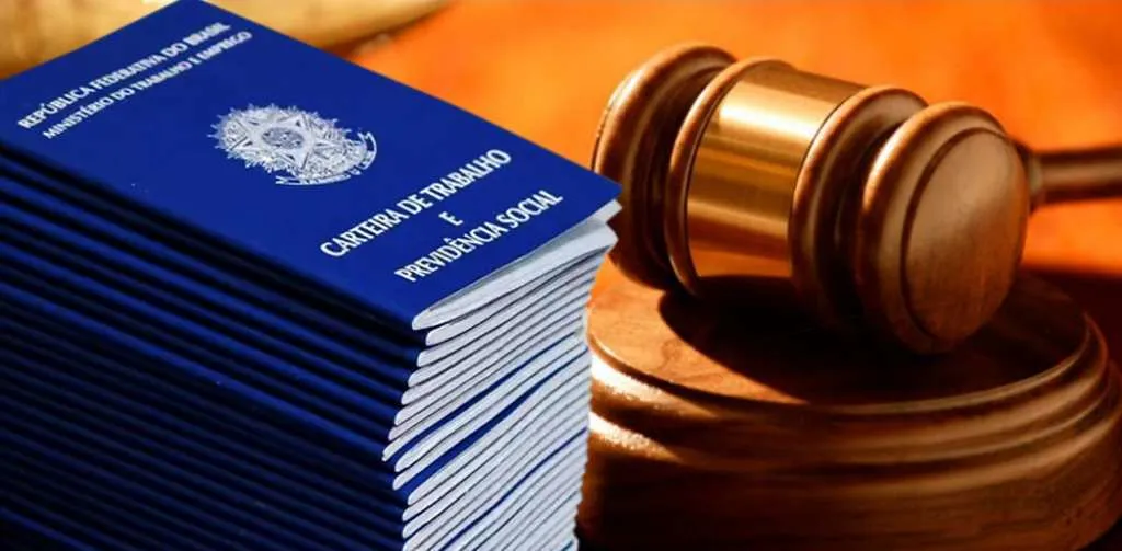 Supremo derruba tese do TST e limita acesso a Justiça do Trabalho gratuita Supremo derruba tese do TST e limita acesso a Justiça do Trabalho gratuita