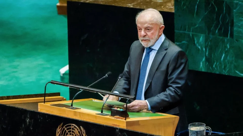 Lula e oposição democrata americana articulam encontro em NY Lula e oposição democrata americana articulam encontro em NY