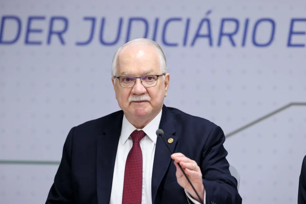 Após reportagem do ICL, deputados acionam Fachin sobre Mendonça e Dark Horse Após reportagem do ICL, deputados acionam Fachin sobre Mendonça e Dark Horse