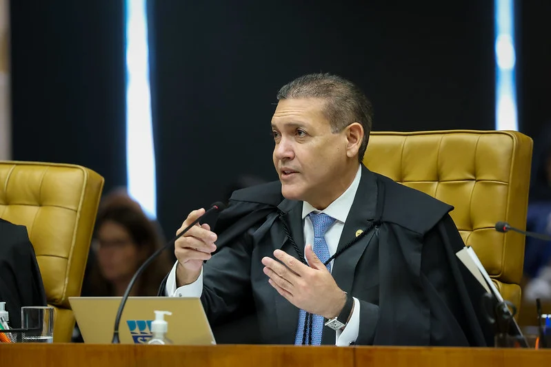 Kassio bloqueia Gilmar no WhatsApp após mensagem do decano: ‘Assumam que estão ferrados’ Kassio bloqueia Gilmar no WhatsApp após mensagem do decano: ‘Assumam que estão ferrados’