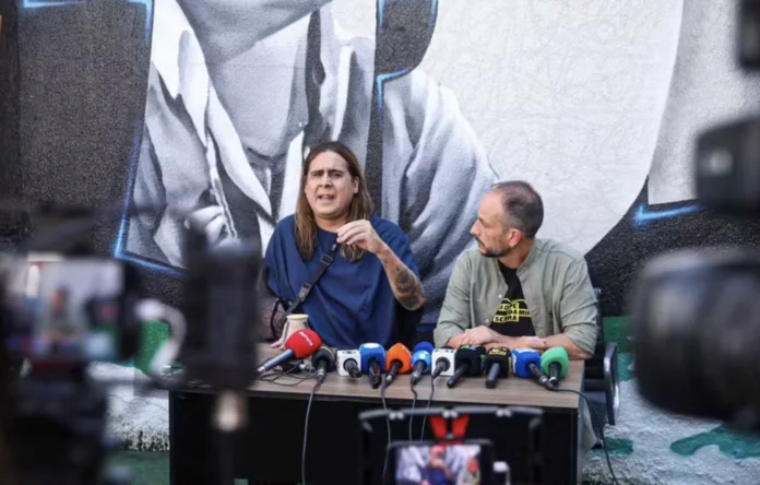 Duda Salabert, deputada de Minas, relata agressão ao apurar denúncia e aciona polícia Duda Salabert, deputada de Minas, relata agressão ao apurar denúncia e aciona polícia