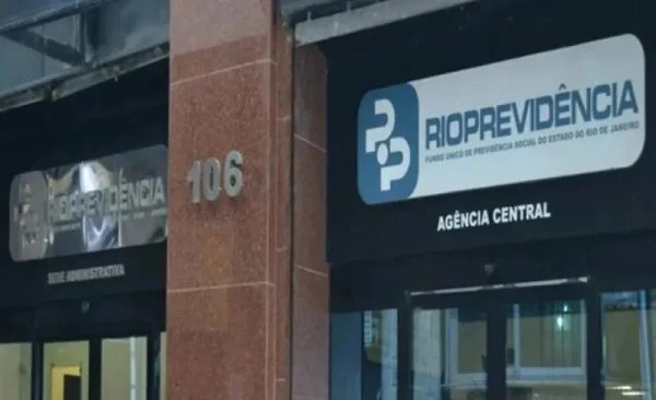 PF apreende com ex-gerente do Rioprevidência notas sobre ‘contato com Master’ PF apreende com ex-gerente do Rioprevidência notas sobre ‘contato com Master’