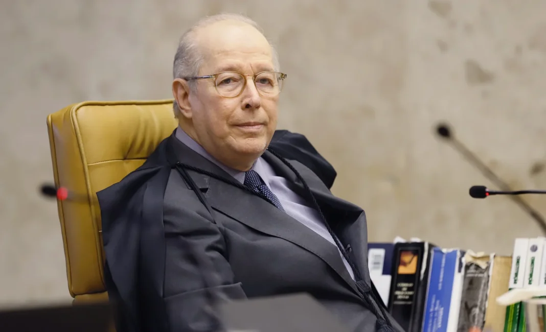Celso de Mello – O Supremo e seus Ministros: uma distinção necessária Celso de Mello – O Supremo e seus Ministros: uma distinção necessária
