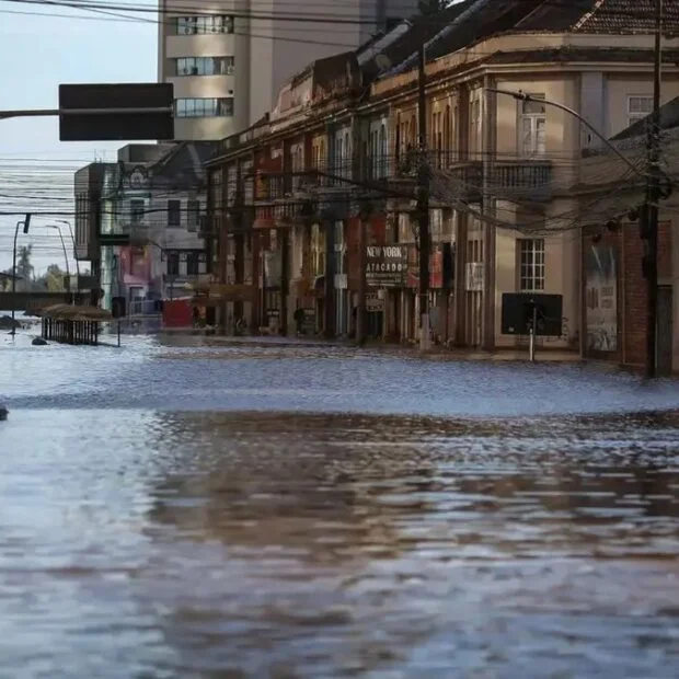Ondas de calor do El Niño podem agravar sintomas de doenças neurológicas, dizem especialistas Ondas de calor do El Niño podem agravar sintomas de doenças neurológicas, dizem especialistas