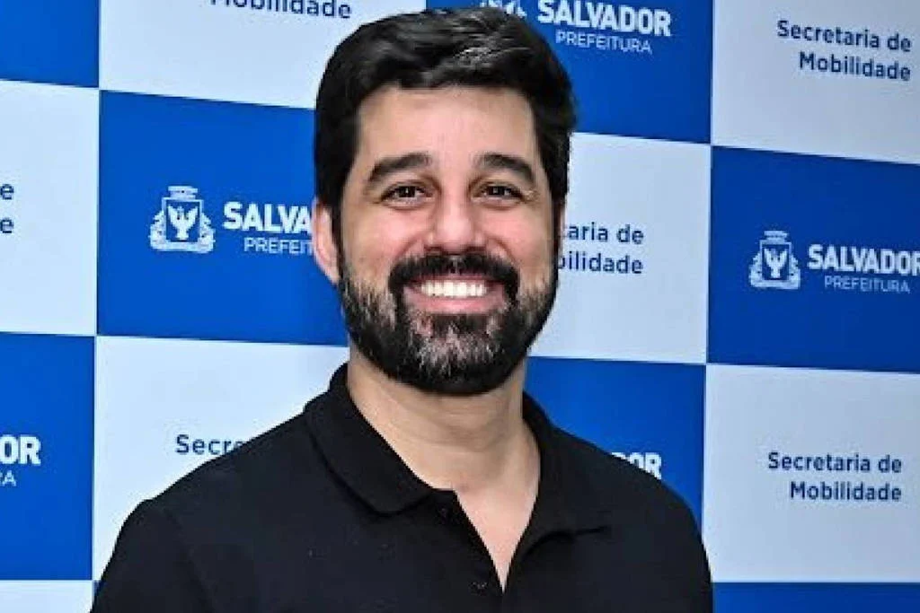 Justiça revoga pedido de prisão de secretário municipal de Salvador Justiça revoga pedido de prisão de secretário municipal de Salvador