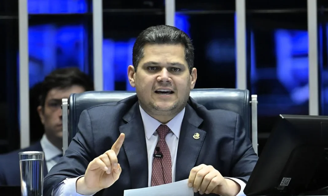 Senado prevê votação de PEC que acaba com escala 6×1 na próxima semana Senado prevê votação de PEC que acaba com escala 6×1 na próxima semana