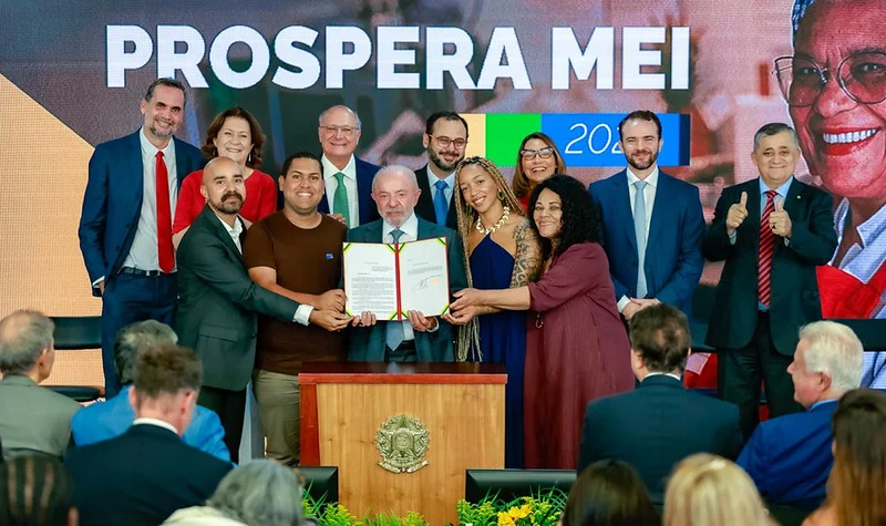 O que se sabe sobre o Pix MEI, benefício de até R$ 5.000 para microempreendedores anunciado por Lula O que se sabe sobre o Pix MEI, benefício de até R$ 5.000 para microempreendedores anunciado por Lula