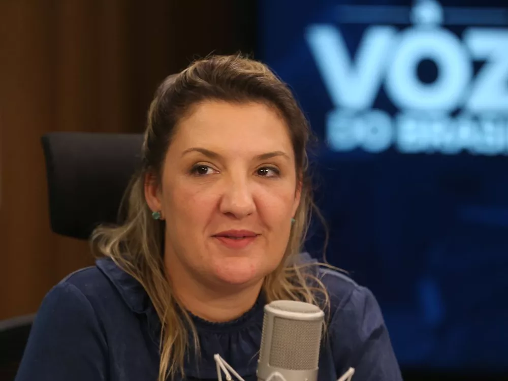 Flávio vai excluir beneficiários do Bolsa Família em 2 anos, diz coordenadora da campanha Flávio vai excluir beneficiários do Bolsa Família em 2 anos, diz coordenadora da campanha