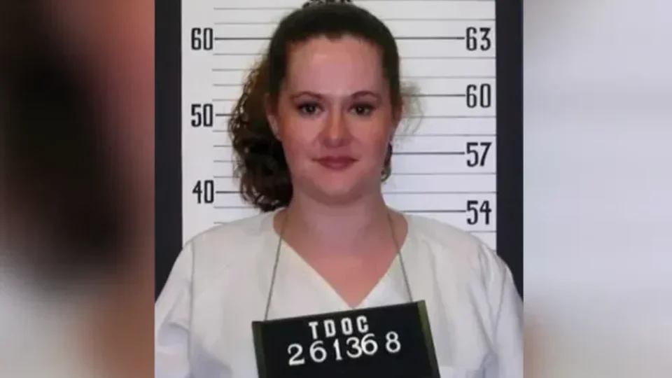 Mulher que sobreviveu à execução nos EUA relata dores constantes após injeção letal Mulher que sobreviveu à execução nos EUA relata dores constantes após injeção letal