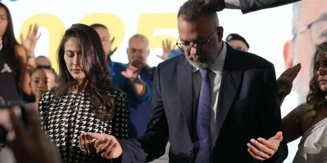 Prefeita se passa por advogada para visitar Márcio Canella na cadeia sem autorização Prefeita se passa por advogada para visitar Márcio Canella na cadeia sem autorização