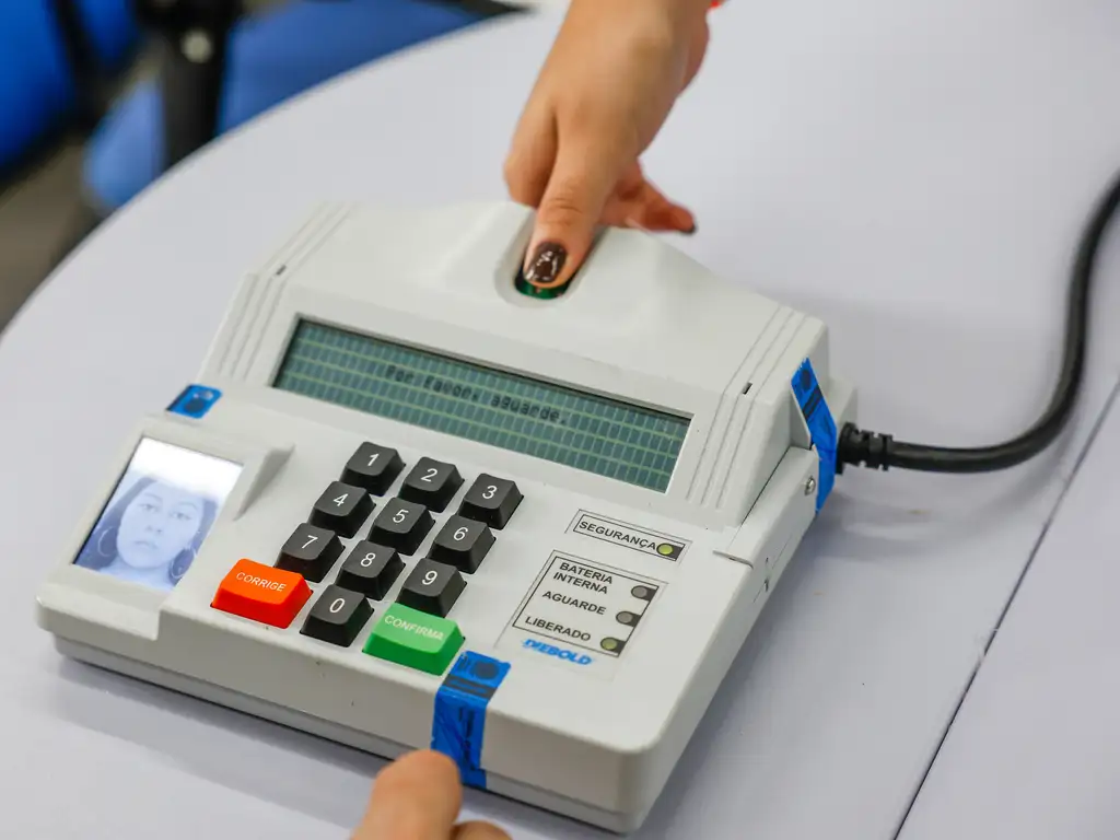 Acompanhe aqui as principais notícias da eleição pelo Brasil Acompanhe aqui as principais notícias da eleição pelo Brasil