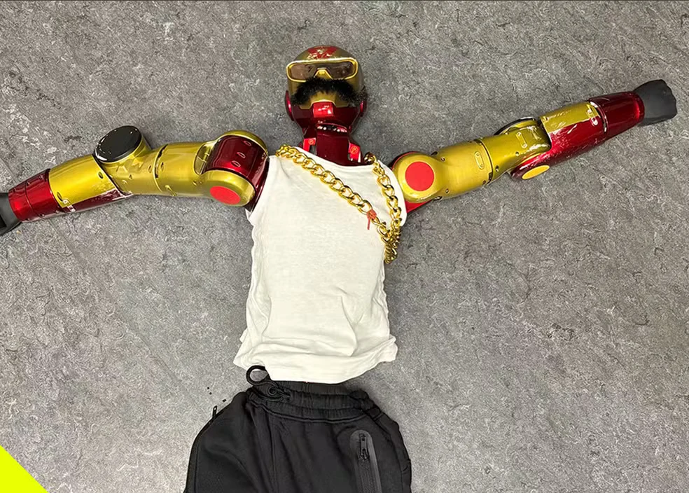 Alemanha investiga adolescentes que supostamente usaram robô para cometer assédio Alemanha investiga adolescentes que supostamente usaram robô para cometer assédio