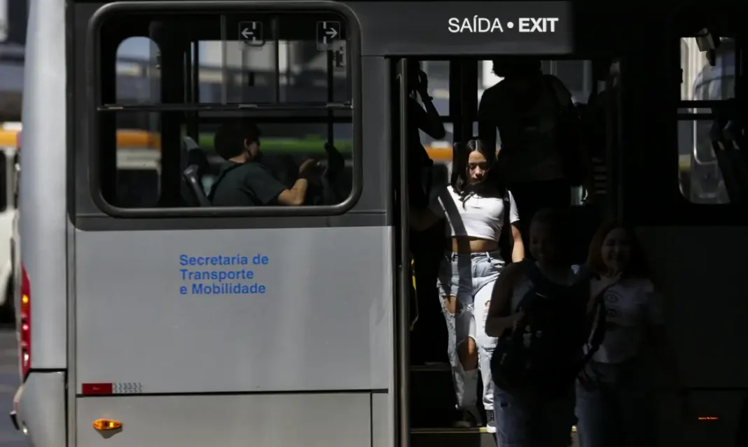 Governo envia ao Congresso proposta de tarifa zero no transporte Governo envia ao Congresso proposta de tarifa zero no transporte